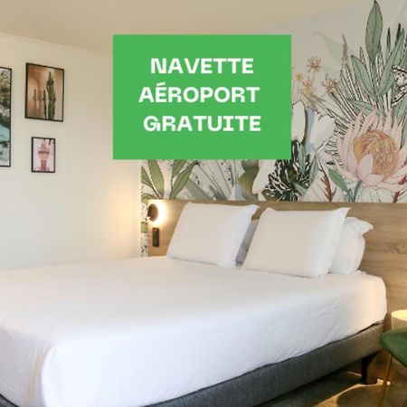 Kyriad Aeroport Marseille วิทอลล์ ภายนอก รูปภาพ
